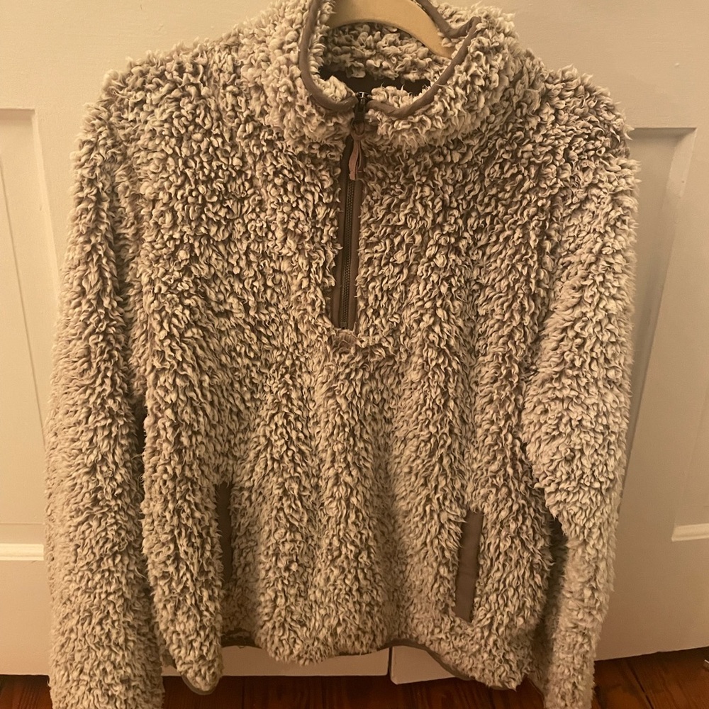 Altar’s State Zip Fleece Pullover